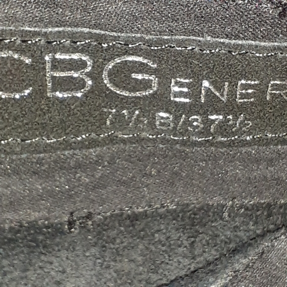 BCBG ENERATIC WOMEN'S LEATHER KNEE HIGH WEDGE BOOTS SIZE 7 1/2B 37 1/2 - Picture 10 of 10